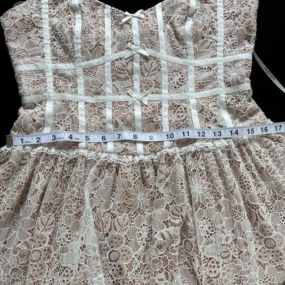 For Love and Lemons Dress. Ivory Lace Bustier. - Picture 13 of 13